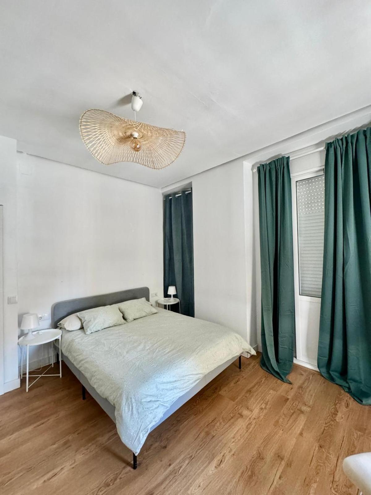 Vlc Center 4 Room Apartment Valensiya Dış mekan fotoğraf