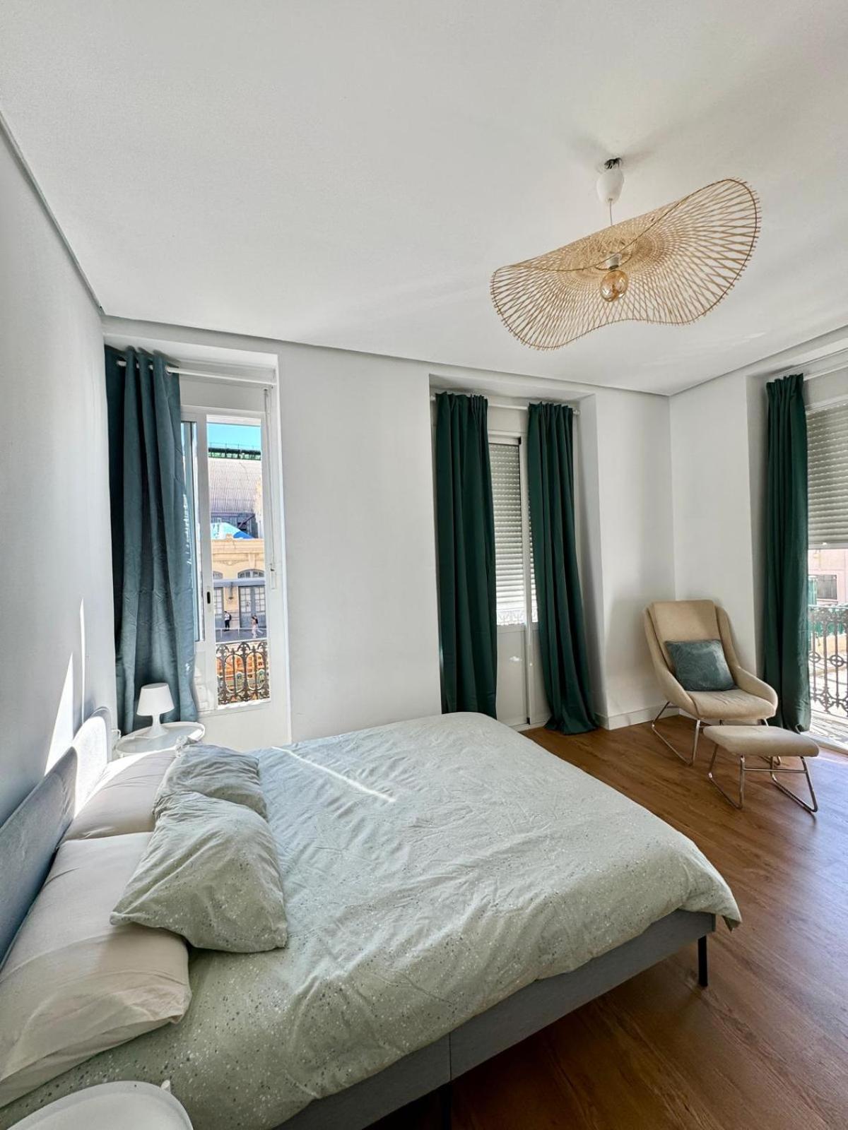 Vlc Center 4 Room Apartment Valensiya Dış mekan fotoğraf